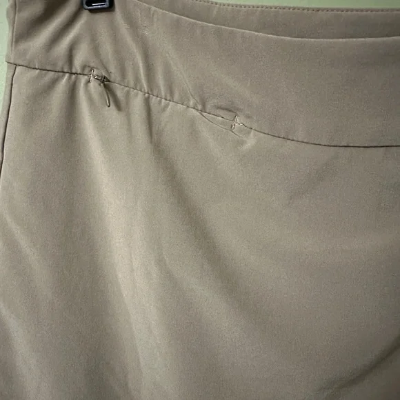 Exofficio Tan Women's Skort Size 8 Hiking Walking Easy Dry Moisture Wicking - Picture 2 of 11